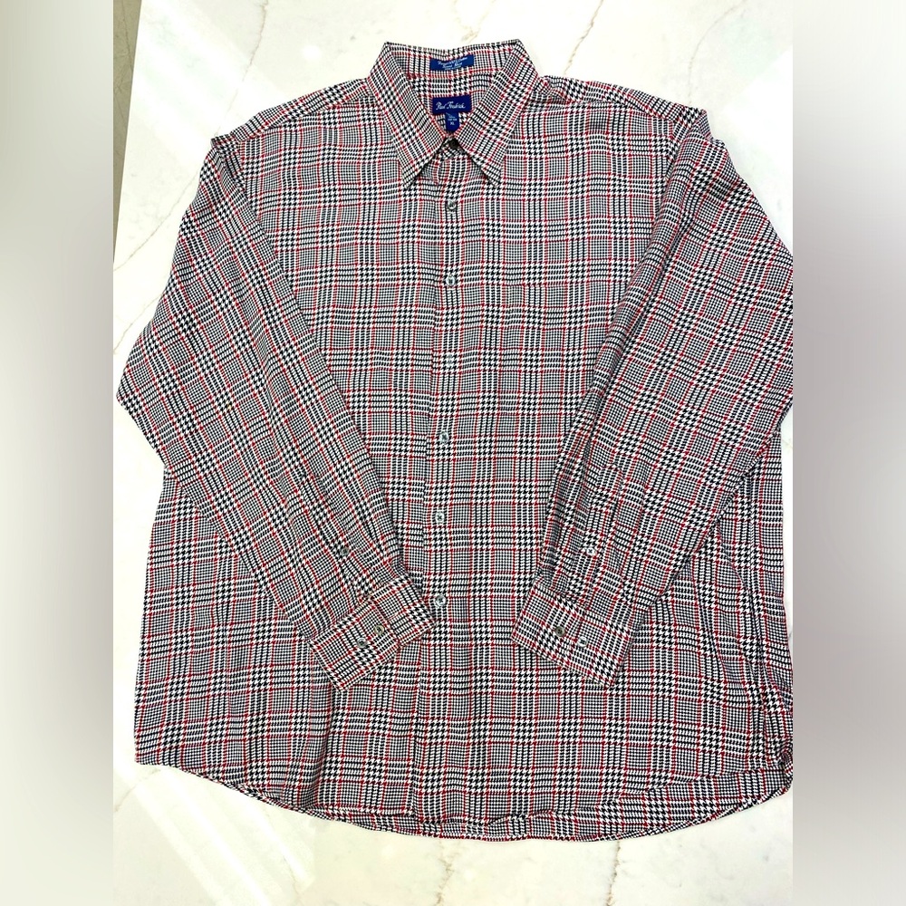 Men’s Paul Fredrick long sleeve button down with Pocket